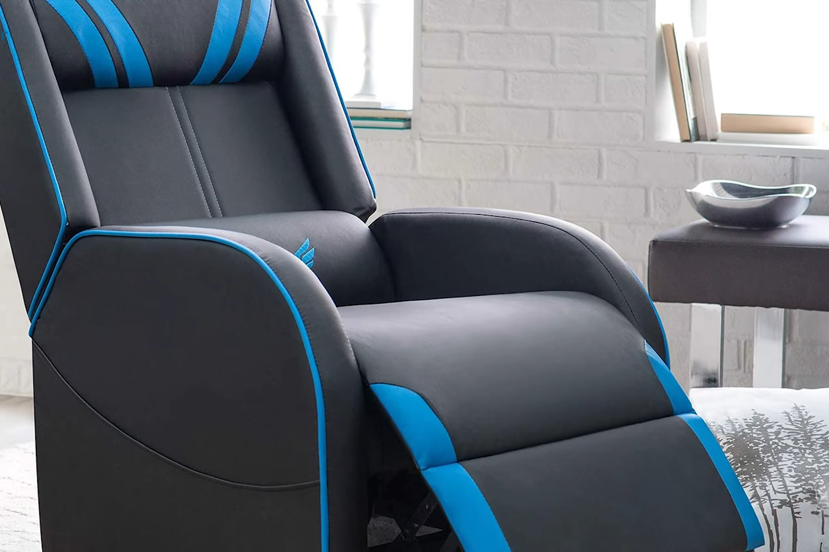 12 Best Most Comfortable Chairs for Watching TV 2024 Recliners and