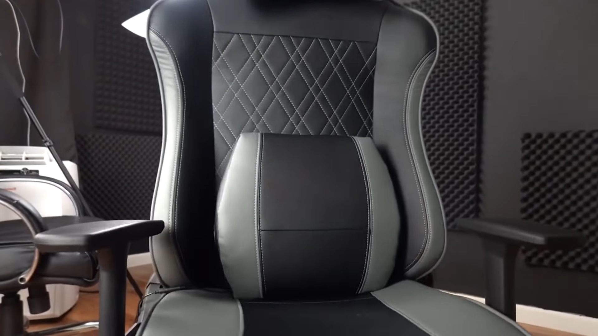 8 Best Gaming Chairs for Back Pain 2024 Ergonomic, Lumbar Support